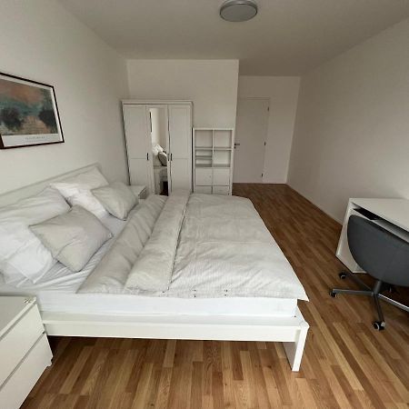 The Dante Prague - Family And Friends Apartments, Free Parking Buitenkant foto