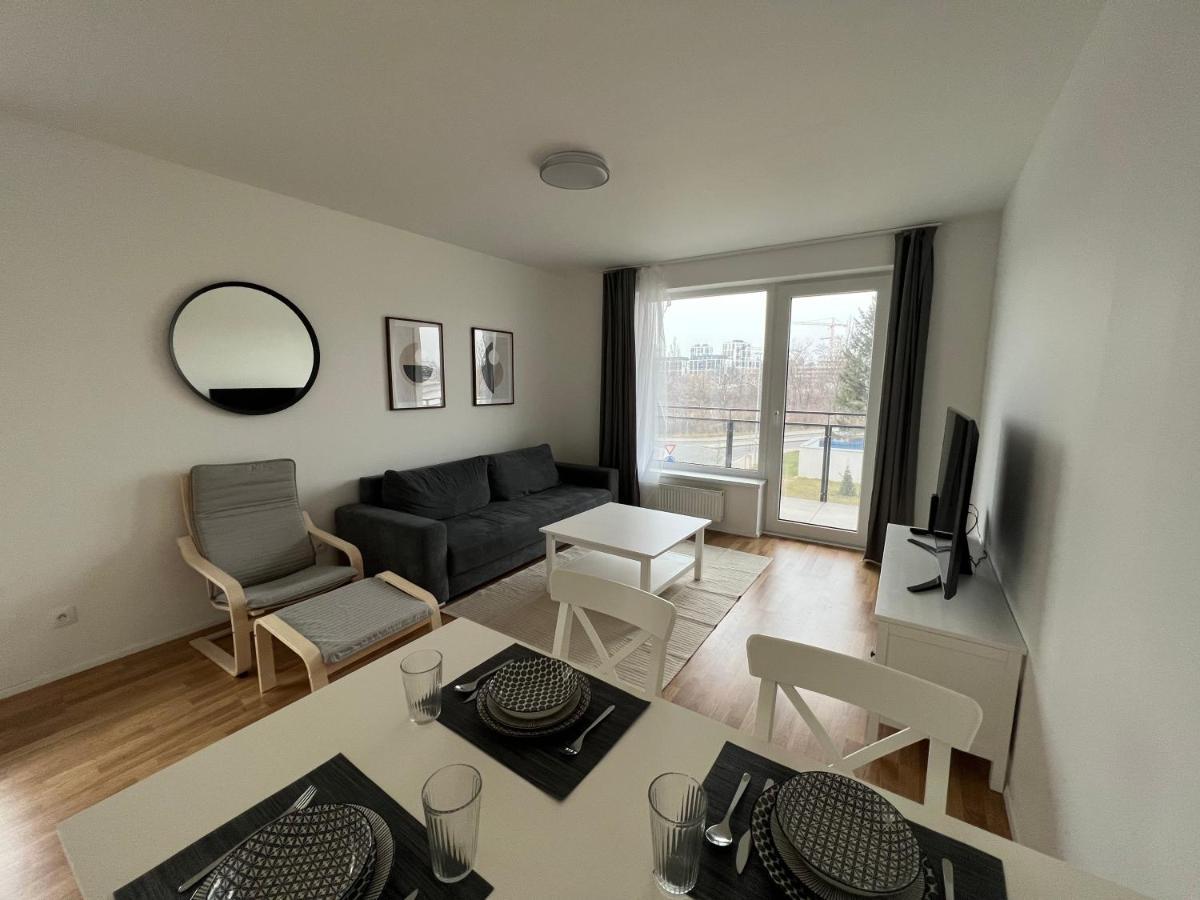 The Dante Prague - Family And Friends Apartments, Free Parking Buitenkant foto
