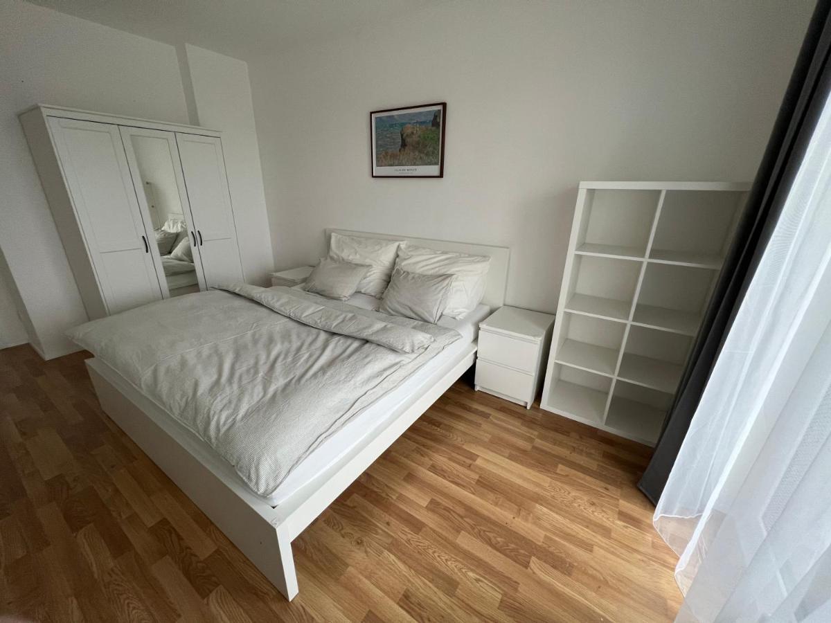 The Dante Prague - Family And Friends Apartments, Free Parking Buitenkant foto